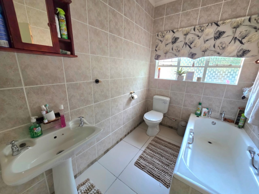 4 Bedroom Property for Sale in Panorama Free State